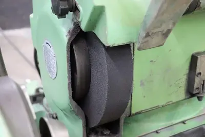 Used 1983 TONGIL TGUA-27 Universal Cylindrical Grinders Georgia US | The Equipment Hub #420129