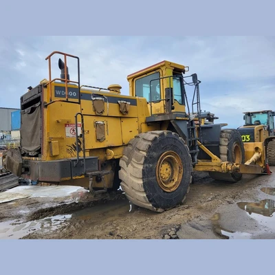 USED KOMATSU WD600-3