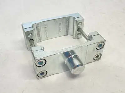 Used Festo Pivot Pin Kit 163530 Parts (Hydraulics and Pneumatics) Michigan US | Maverick Industrial Sales #1401037
