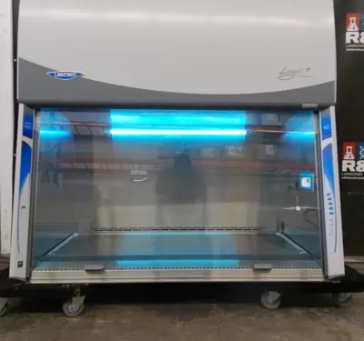 Used _UNKNOWN_ _UNKNOWN_ Biosafety Cabinets California US | R&D Laboratory Equipment #1317073