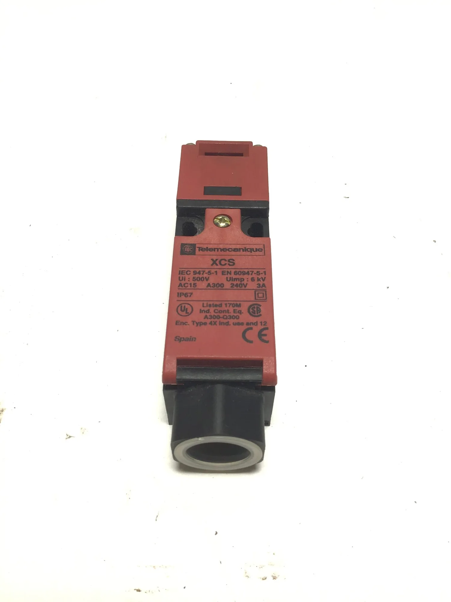Telemecanique XCS Safety Interlock Switch 3A 6kV