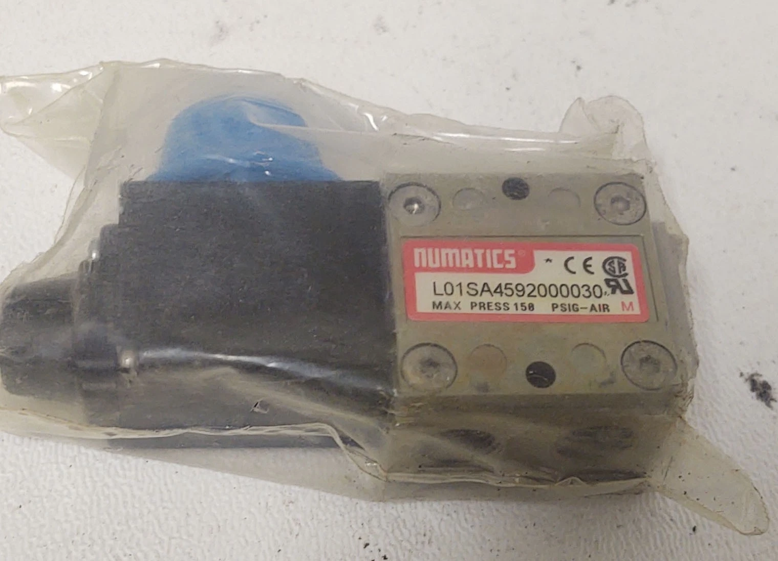 NEW Numatics L01SA4592000030