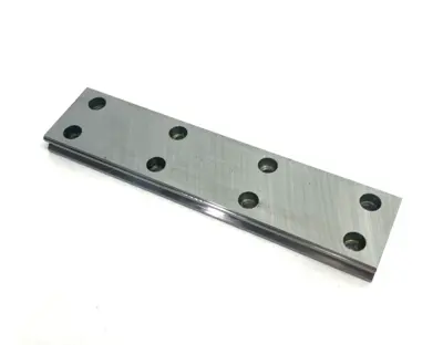 USED HIWIN LINEAR GUIDEWAY RAIL, 140MM LENGTH, SIZE 17