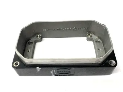 USED HARTING BASE PANEL HAN 48 HPR W/ X4 09110012651 MALE INSERT DAMAGED