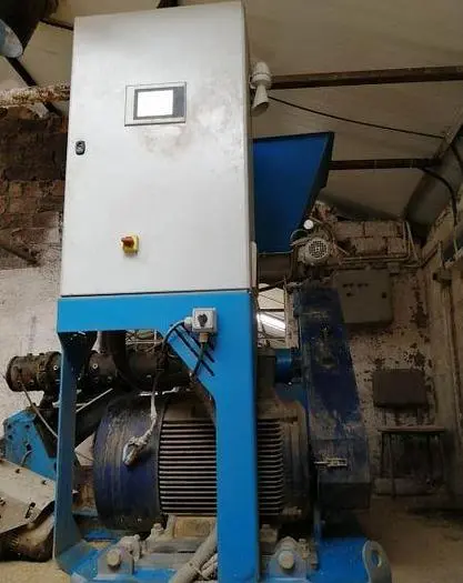 Used FARMET FE500 Extruders | UCY Industrial GmbH #386117