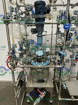 USED BUCHIGLASUSTER CHEMREACTOR GR 15 LITER GLASS BIO-REACTOR W/ CONDENSERS & MORE