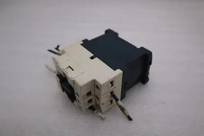 SCHNEIDER ELECTRIC CONTACT BLOCK JIS C4531 CONTACTOR STK H1512A