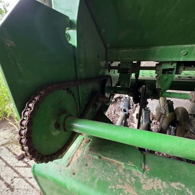 JOHN DEERE 455 Grain Drill | Iron Listing (58)