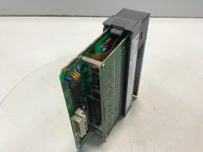 USED ALLEN BRADLEY 1746-IV32 SER C