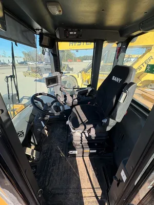 SANY SW305K Compact Track Loaders | ESS Industrial Equipment Sales (12)