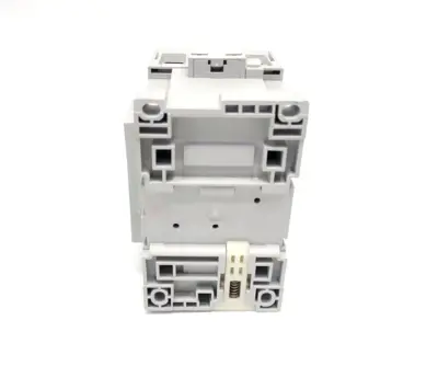 100-C60DJ01 | Allen Bradley  Ser B 60A IEC Contactor 24VDC Integrated Diode 1NC 0NO - New – Open Box