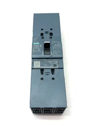 USED SIEMENS CIRCUIT BREAKER 3-POLE 125 BREAKING CAP.