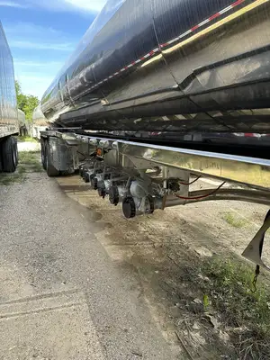 Used 2005 POLAR 406 Tanker Trailers Texas US | MCO Truck & Equipment #1513771