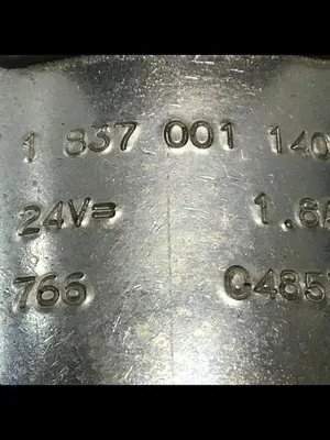 USED BOSCH 0 810 001 715