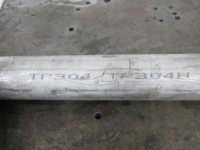 2-1/2" nps 304 Stainless Steel Seamless Pipe 2500psi 0.556 Wall 156" long