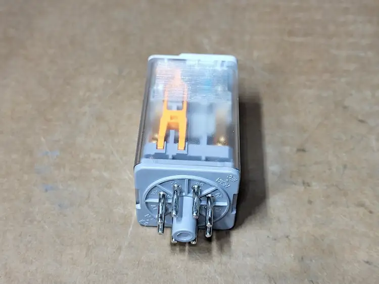 New | in-Stock MAGNECRAFT 750XBXM4L Misc Electrical & Power Parts British Columbia CA | Lenmark #477785