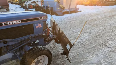 USED 1990 FORD 2120