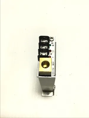 Devar 18-218A Two-Wire Signal Converter