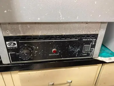 USED QUINCY LAB INC. MODEL 20