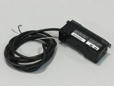 USED KEYENCE CORP LV-22A
