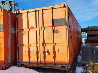 40 ft Insulated Shipping Container on Skid w/ Shelving & Electrical - EU4098815