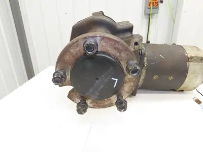 Yale 8507170 Forklift Left Front Drive Axle & Motor 5-Lug Off ESC030FAN36TE094