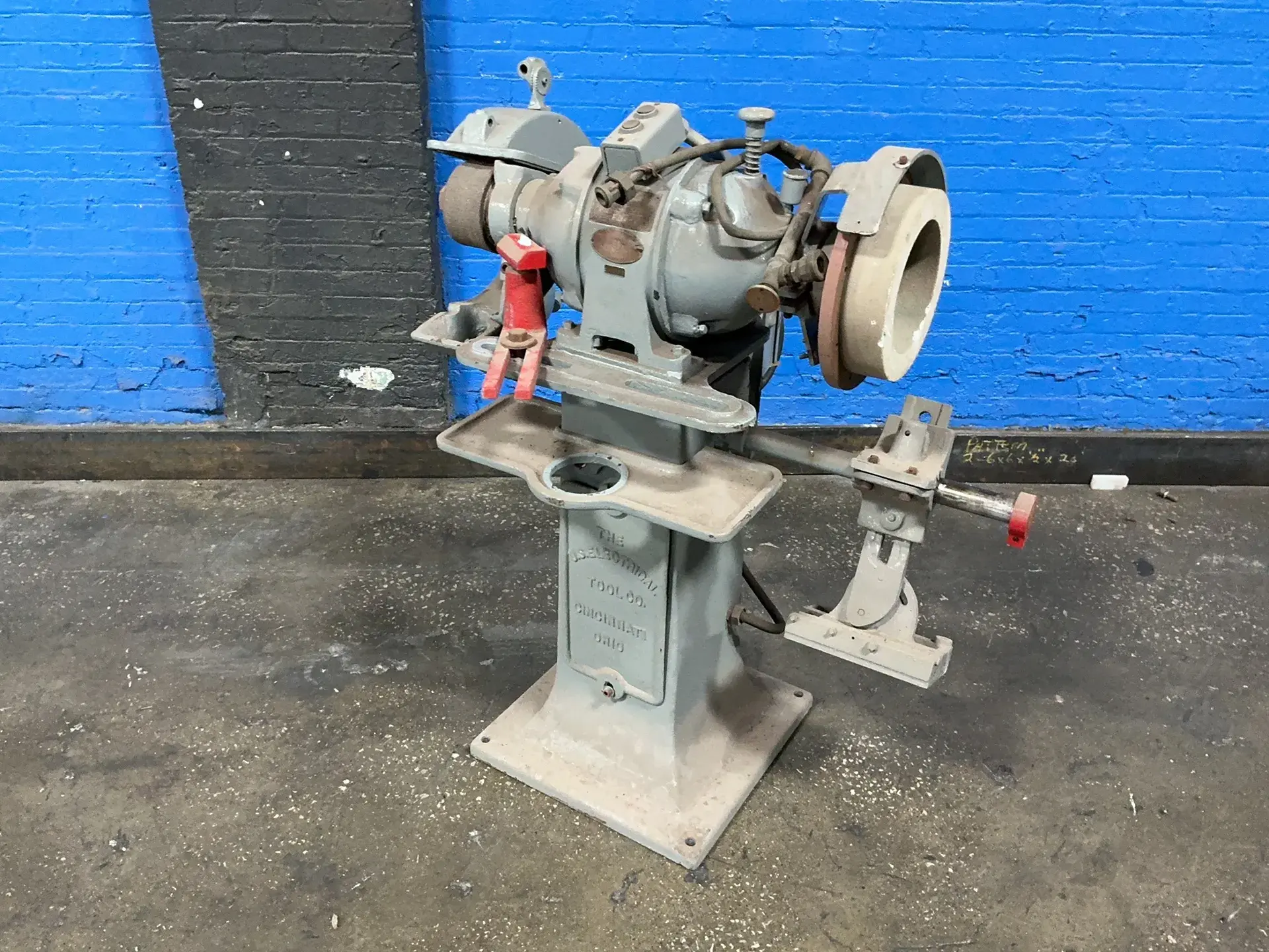 Used U.S ELECTRIC TOOL COMPANY 70 Pedestal Type Grinders (Double End) Ohio US | HGR 24 #1329043