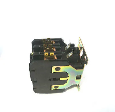 NEW CUTLER HAMMER C25FNF350T CONTACTOR