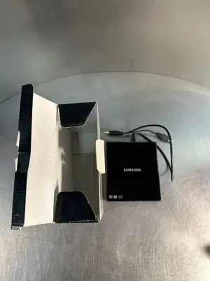 Samsung External DVD Writer Model SE-S084 Black. (3.4.2)