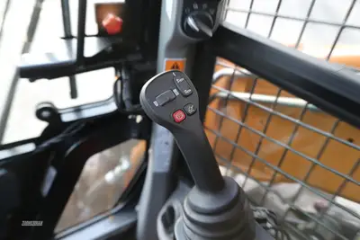 Used 2023 CASE SV340B Skid Steer Loaders Pennsylvania US | Zimmerman Farm Service #1409866