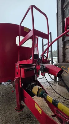 TRIOLIET SOLOMIX 2-2000L Feed Mixers | Iron Listing (12)