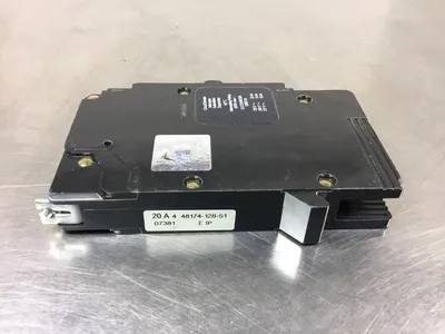 Square D EDB14020 20A 1-Pole CIrcuit Breaker 277V 4F