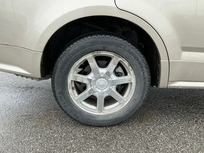 USED 2005 CADILLAC SRX