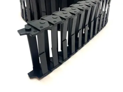 E16.7.075 | Igus  Energy Chain Cable Carrier Single Side Exit 8ft Length - Used