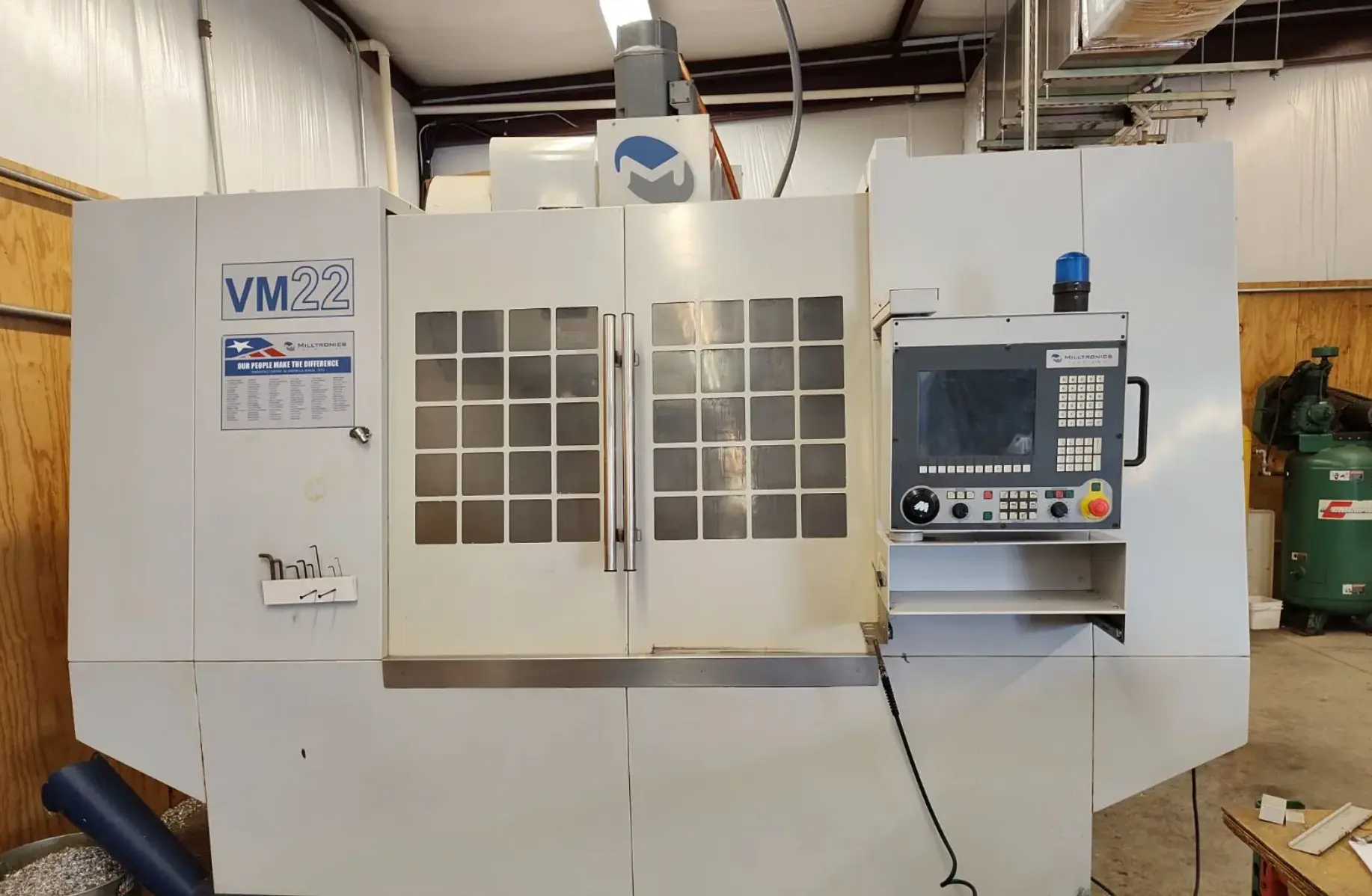 USED 2008 MILLTRONICS VM22IL
