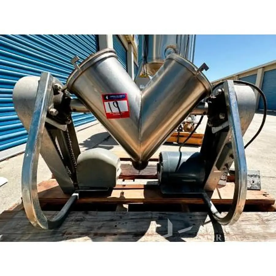 Used PATTERSON-KELLEY TWIN SHELL BLENDER Chemical & Process Equipment California US | Star Industries #1250134