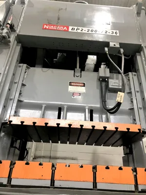 USED 1980 NIAGARA NIAGARA BP2-200-72-36 PRESS