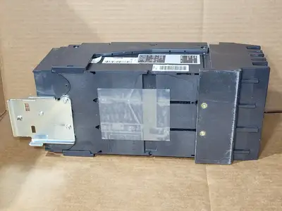 NEW SQUARE D LRA36400U31X
