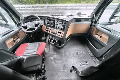 Used 2019 FREIGHTLINER CASCADIA Conventional trucks Louisiana US | Proxy Equipment #1385039