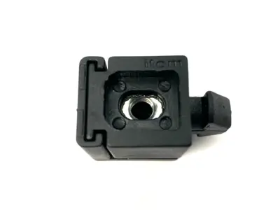 New | in-Stock Item Multiblock Panel Mount PA 8 Black LOT OF 10 Panel Mounts Michigan US | Maverick Industrial Sales #1399958