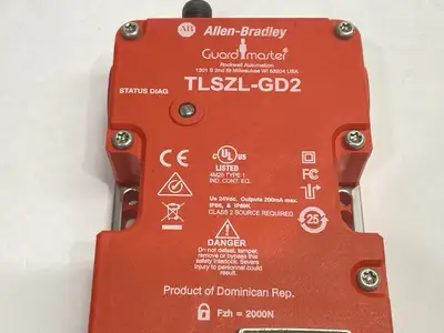 USED ALLEN-BRADLEY GUARDMASTER SAFETY INTERLOCK SWITCH TLSZL-GD2