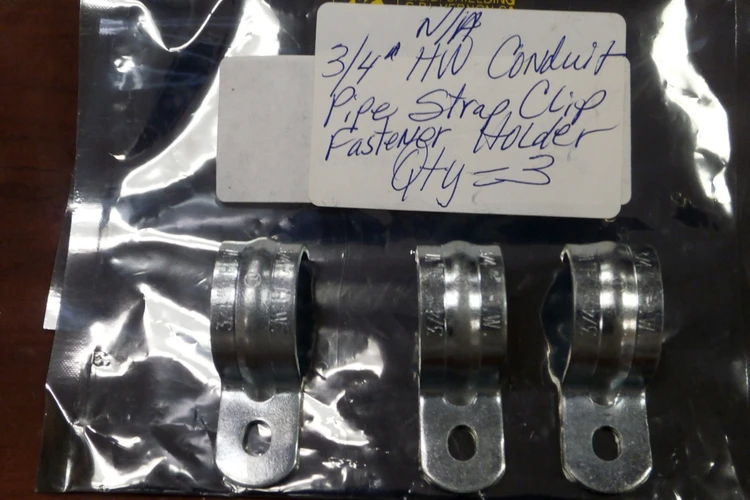 New | in-Stock Conduit Pipe Strap Clip 3/4" Electrical Fittings Arizona US | ASSET CONVERSION SPECIALISTS, INC. #312448