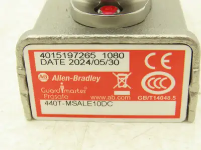Allen Bradley 440T-MSALE10DC Guardmaster Trapped Key Interlock Switch No Key