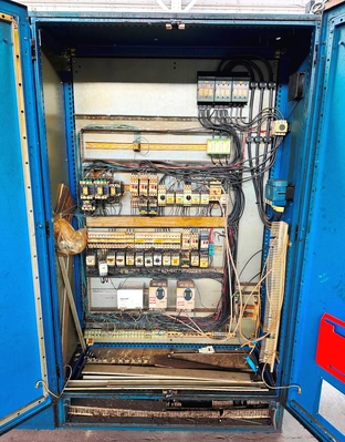 400T/2500CC Maplan Injection Press, Item # 1935