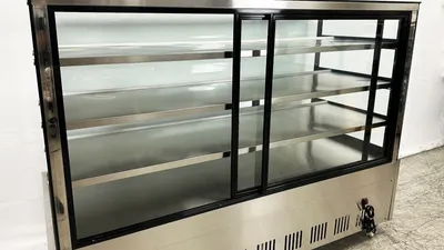 171-0586 Dry Bakery Display Case