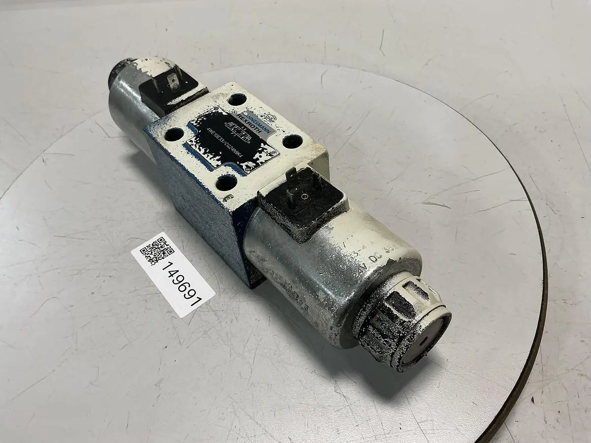 USED REXROTH 4WE10E33/CG24N9K4