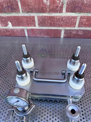 USED MILLIPORE PELLICON STAINLESS STEEL TFF CASSETTE HOLDER W/ GAUGE