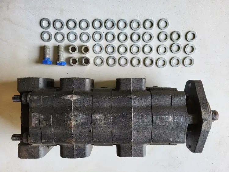 New | in-Stock PERMCO 375-1Y-205-04 Parts (Hydraulics and Pneumatics) British Columbia CA | Lenmark #265662