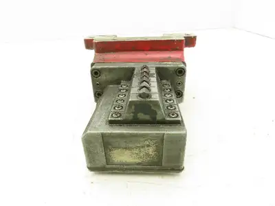 Omron VB Series  6-Plunger Limit Switch Bevel Plunger