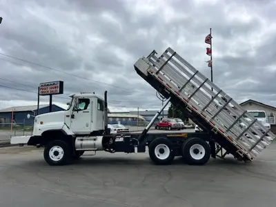 Used 2009 INTERNATIONAL® PAYSTAR 5600 Rolloff Trucks Washington US | Puget Sound Truck Sales #1546540